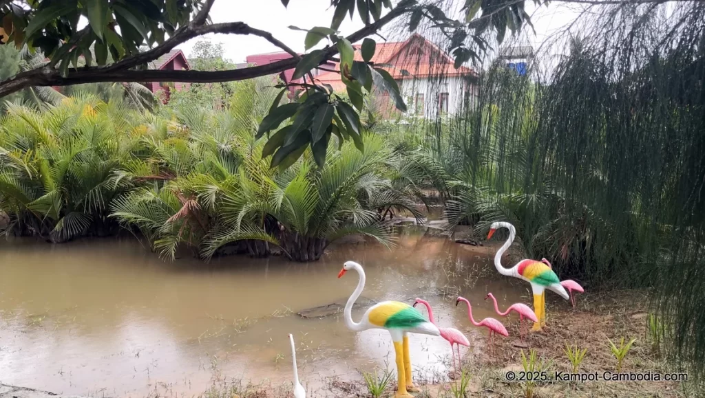 Lodge Moni Essara Resort in Kampot, Cambodia. Kampot's Top Resorts.