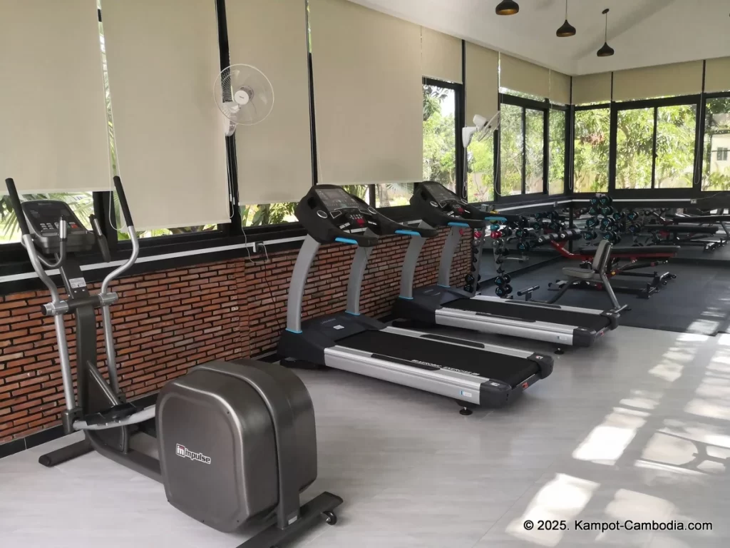 Lodge Moni Essara Resort in Kampot, Cambodia. Kampot's Top Resorts.