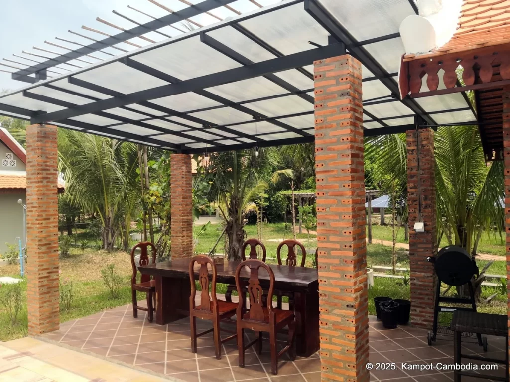 Ganesha Resort in Kampot, Cambodia. Kampot's Top Resorts.