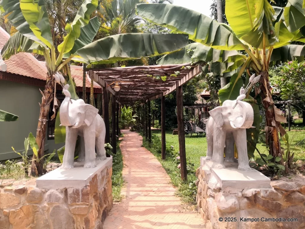 Ganesha Resort in Kampot, Cambodia. Kampot's Top Resorts.