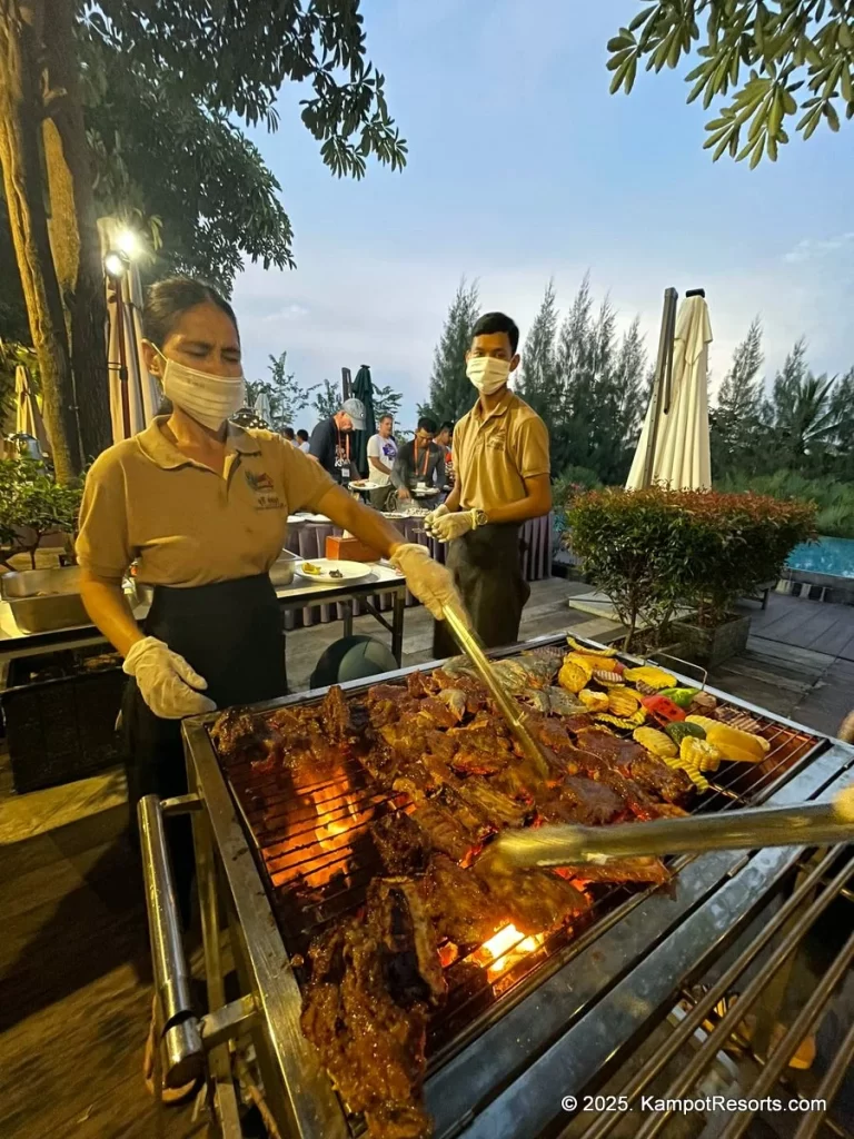 Lodge Moni Essara Resort in Kampot, Cambodia. Kampot's Top Resorts.
