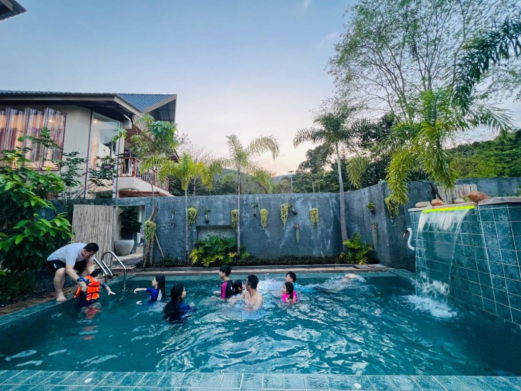Green Valley Veal Pouch Resort in Kampot, Cambodia. Kampot's Top Resorts.