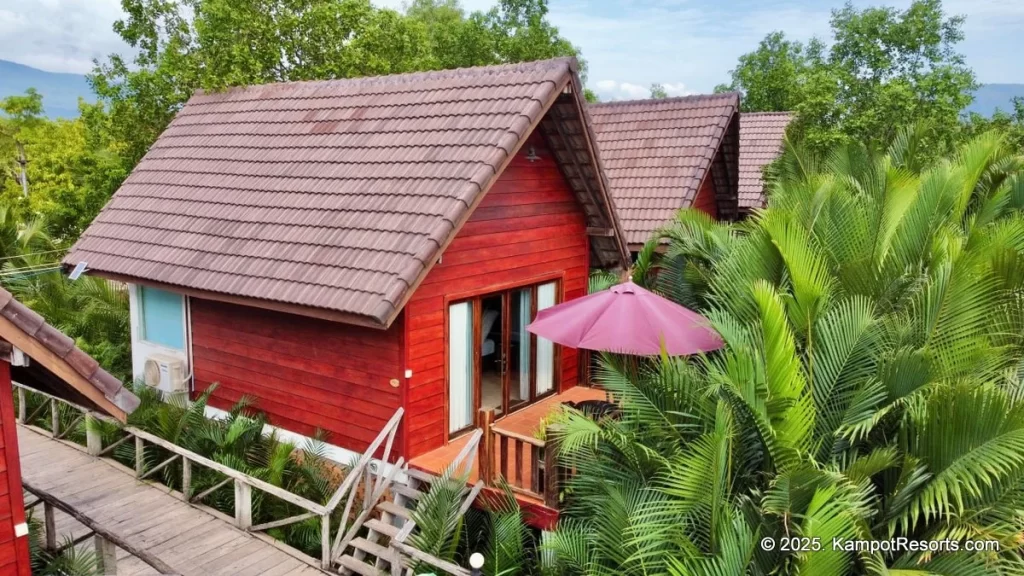 Lodge Moni Essara Resort in Kampot, Cambodia. Kampot's Top Resorts.