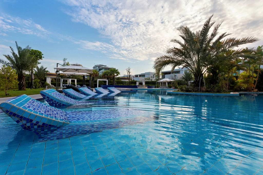 Castle Bayview Resort & Spa in Kampot, Cambodia. Kampot's Top Resorts.