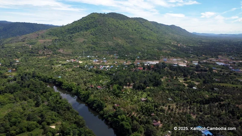 Peam Snea Resort in Kampot, Cambodia. Kampot's Top Resorts.