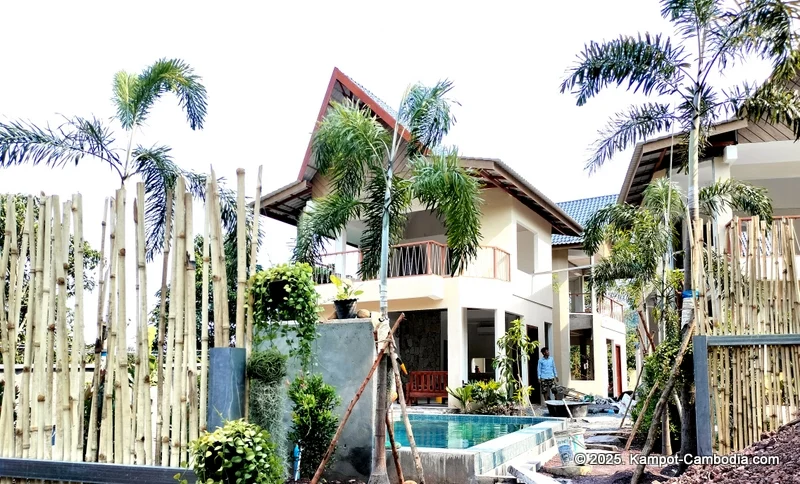 Green Valley Veal Pouch Resort in Kampot, Cambodia. Kampot's Top Resorts.