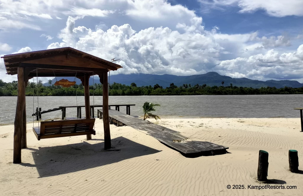 Komsan Kampot Resort in Kampot, Cambodia. Kampot's Top Resorts.
