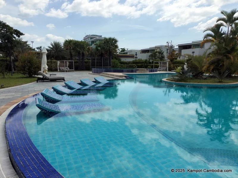 Castle Bayview Resort & Spa in Kampot, Cambodia. Kampot's Top Resorts.
