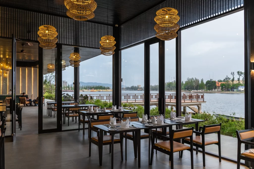 Amber Resort in Kampot, Cambodia. Kampot's Top Resorts.