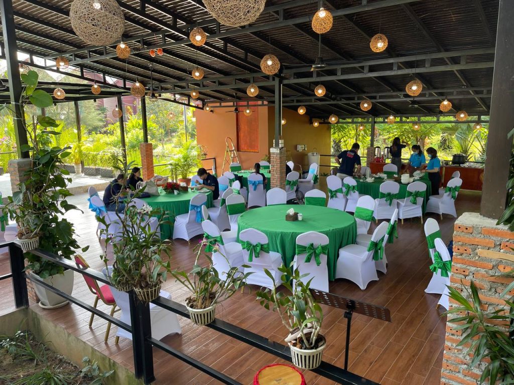Lodge Moni Essara Resort in Kampot, Cambodia. Kampot's Top Resorts.