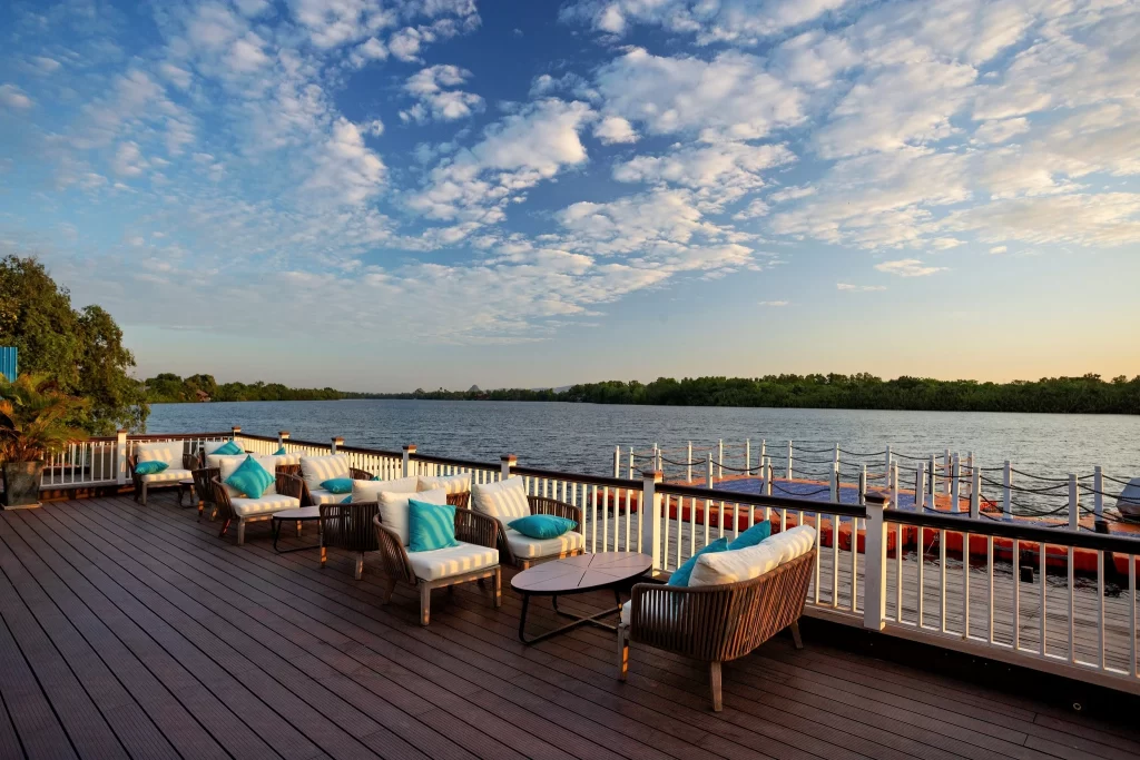 Castle Bayview Resort & Spa in Kampot, Cambodia. Kampot's Top Resorts.