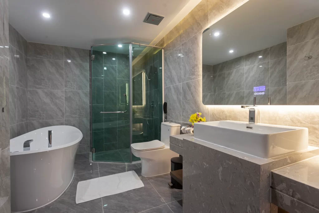 Castle Bayview Resort & Spa in Kampot, Cambodia. Kampot's Top Resorts.