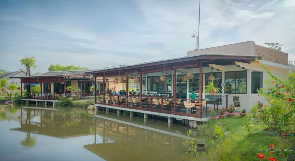 Komsan Kampot Resort in Kampot, Cambodia. Kampot's Top Resorts.
